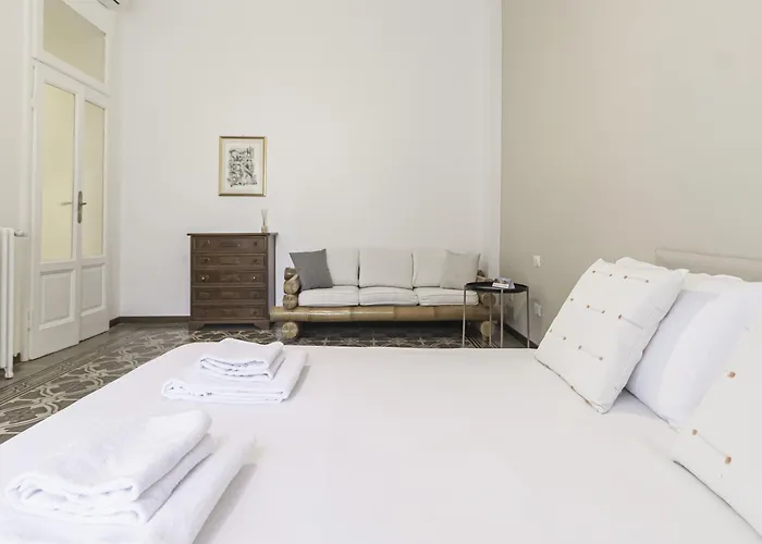 Italianway Easy - Ozieri 7 * Milán
